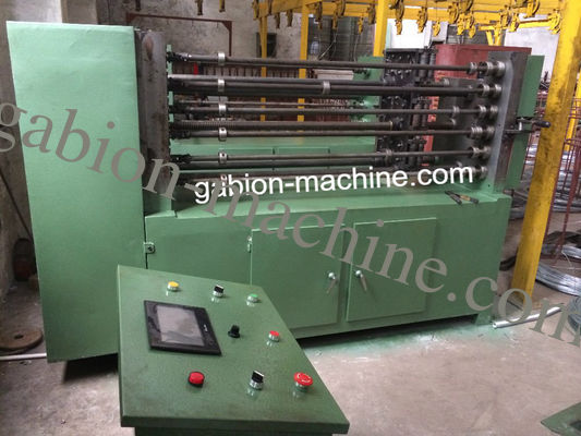 شراء عالية الكفاءة آلة شبكة معدنية سداسية لصنع التراب لفائف شبكة لولبية التصنيع عبر الإنترنت