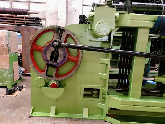 شراء TUV لولبية لفائف الأسلاك الملتوية آلة قطرها 4.0 مم التصنيع عبر الإنترنت