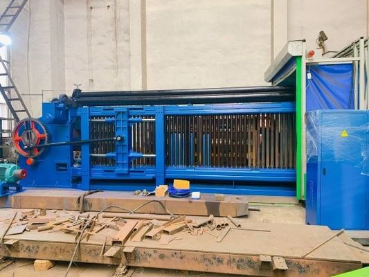 شراء المتخصصة 4 * 1m آلة شبكة التراب مزدوجة تويست المعاوضة للسياج الواقي التصنيع عبر الإنترنت